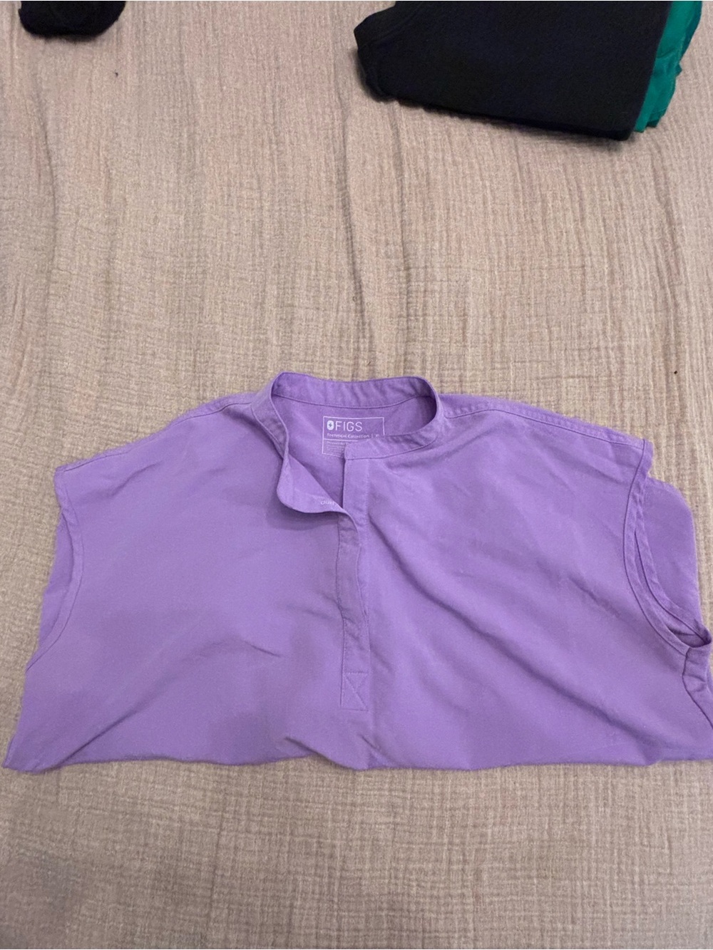 FIGS Rafaela Scrub Top